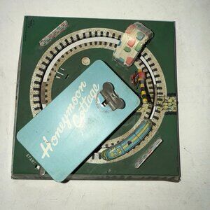 RARE MARX TIN LITHO WINDUP "HONEYMOON Cottage" EXPRESS TRAIN Christmas Gift